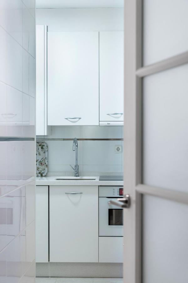 Central And Modern- 2 Bedrooms 1 Bathroom - Mintystay- Sol マドリード エクステリア 写真